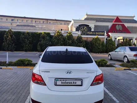 Hyundai Accent 2015 года за 4 600 000 тг. в Актау – фото 6