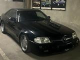 Mercedes-Benz SL 500 1998 годаfor11 000 000 тг. в Алматы – фото 4
