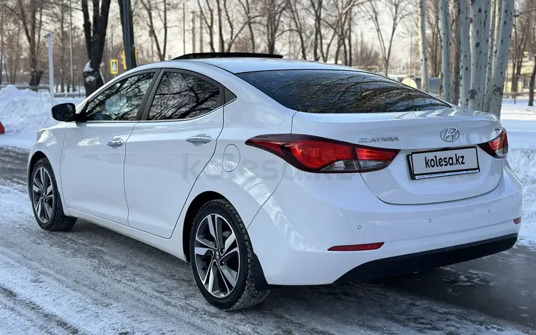 Hyundai Elantra 2015 годаfor7 200 000 тг. в Алматы