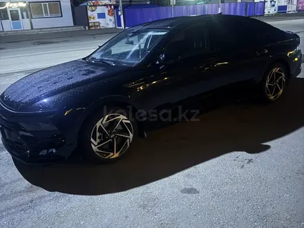 Hyundai Sonata 2025 года за 16 500 000 тг. в Астана – фото 2