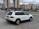 Toyota Highlander 2012 года за 12 700 000 тг. в Астана – фото 4