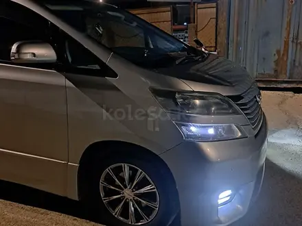 Toyota Vellfire 2008 года за 6 500 000 тг. в Атырау – фото 2