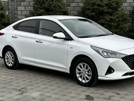 Hyundai Accent 2021 года за 8 300 000 тг. в Алматы