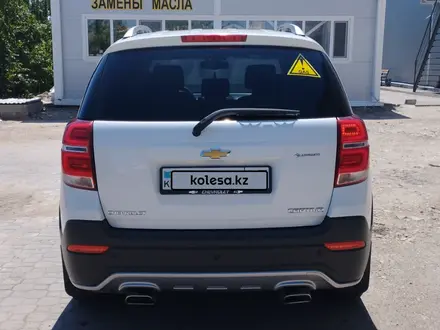 Chevrolet Captiva 2018 года за 11 000 000 тг. в Кокшетау – фото 2