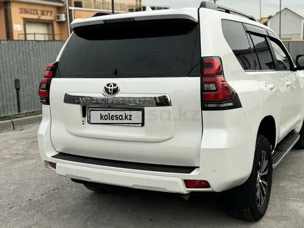 Toyota Land Cruiser Prado 2020 года за 28 000 000 тг. в Актобе – фото 4