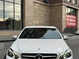 Mercedes-Benz E 200 2013 годаүшін10 700 000 тг. в Семей – фото 4