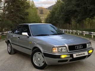 Audi 80