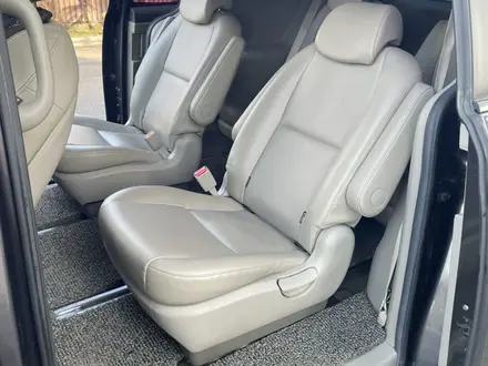 Kia Carnival 2016 года за 10 200 000 тг. в Алматы – фото 10