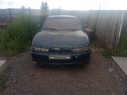 Mitsubishi Galant 1996 года за 700 000 тг. в Астана