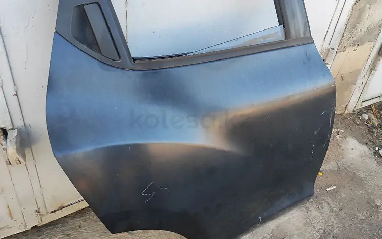 Дверь задняя на Ниссан жук. Привозная из Японии. за 140 000 тг. в Алматы