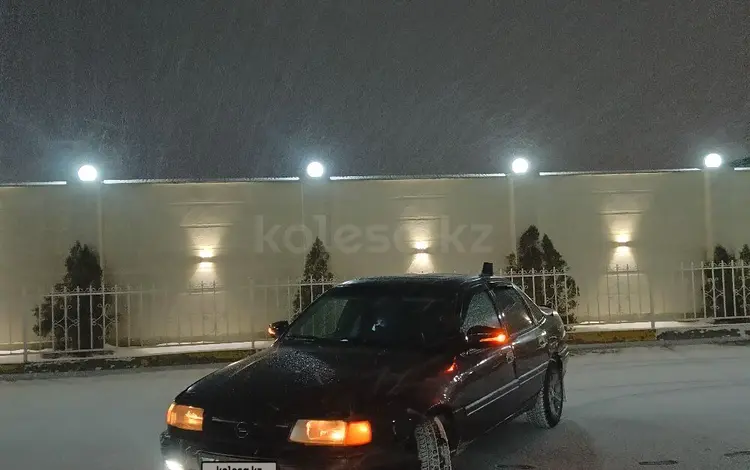 Opel Vectra 1993 годаfor1 300 000 тг. в Актау