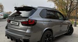 BMW X5 2015 года за 19 700 000 тг. в Алматы – фото 4