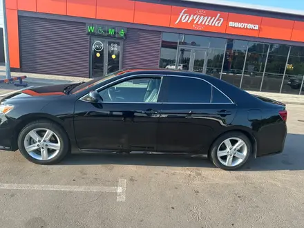 Toyota Camry 2013 года за 8 500 000 тг. в Петропавловск – фото 2