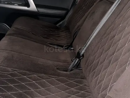 Toyota Land Cruiser 2014 года за 24 300 000 тг. в Актобе – фото 20