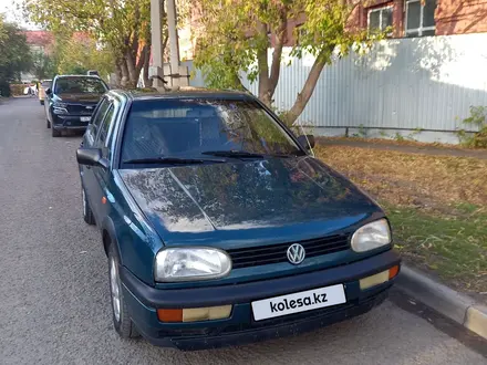 Volkswagen Golf 1993 годаүшін2 000 000 тг. в Уральск