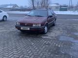 Volkswagen Passat 1992 годаfor950 000 тг. в Алматы – фото 3