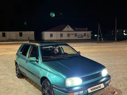 Volkswagen Golf 1993 года за 1 700 000 тг. в Актобе – фото 7