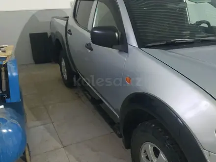 Mitsubishi L200 2008 года за 4 500 000 тг. в Актобе – фото 6