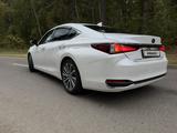 Lexus ES 250 2018 года за 16 390 000 тг. в Астана – фото 5