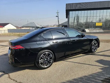 BMW 520 2024 года за 36 000 000 тг. в Алматы – фото 28