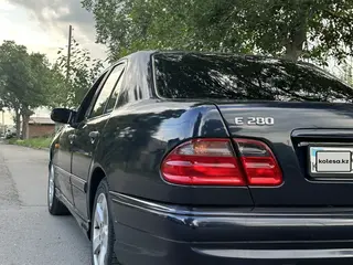 Mercedes-Benz E-Class, 1999