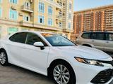 Toyota Camry 2019 года за 9 700 000 тг. в Актау