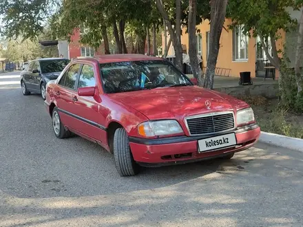 Mercedes-Benz C 180 1994 года за 1 500 000 тг. в Актобе