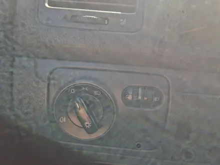 Volkswagen Golf 2005 года за 2 880 000 тг. в Астана – фото 11
