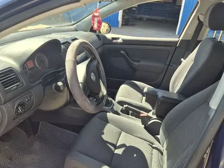 Volkswagen Golf 2005 года за 2 880 000 тг. в Астана – фото 23