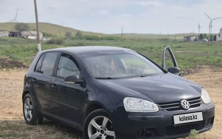 Volkswagen Golf 2005 годаүшін2 880 000 тг. в Астана
