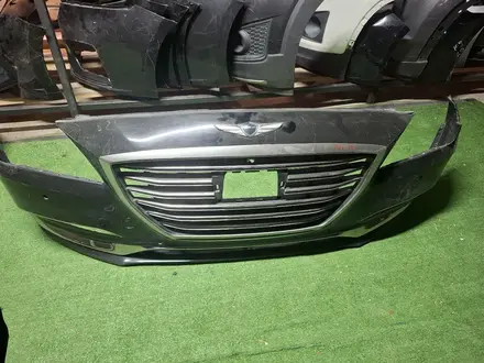 Бампер Genesis g80 за 1 000 тг. в Алматы