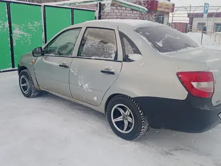 ВАЗ (Lada) Granta 2190 2013 года за 1 500 000 тг. в Кокшетау – фото 3