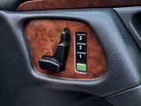 Mercedes-Benz E 320 1996 годаүшін4 200 000 тг. в Жанаозен – фото 3