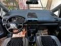 Volkswagen Sharan 2001 годаfor2 750 000 тг. в Уральск – фото 5