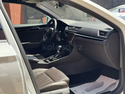 Skoda Superb 2019 года за 13 500 000 тг. в Алматы – фото 7