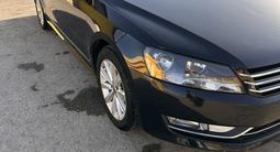 Volkswagen Passat 2012 года за 4 400 000 тг. в Актау – фото 3