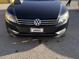 Volkswagen Passat 2012 года за 4 600 000 тг. в Актау