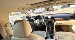 Volkswagen Passat 2012 года за 4 400 000 тг. в Актау – фото 5