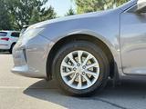 Toyota Camry 2015 года за 10 800 000 тг. в Алматы – фото 3