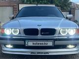 BMW 740 2000 года за 4 500 000 тг. в Алматы – фото 2