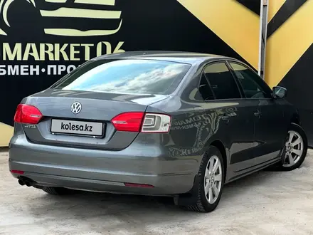 Volkswagen Jetta 2011 года за 4 150 000 тг. в Атырау – фото 10