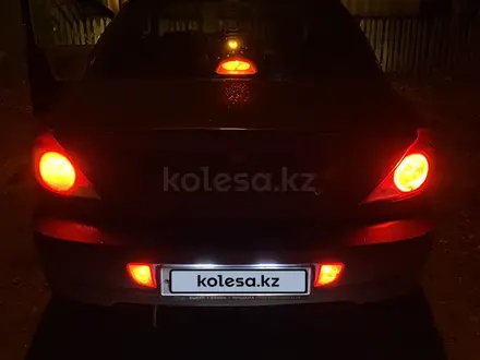 Kia Spectra 2006 года за 1 150 000 тг. в Актобе – фото 2