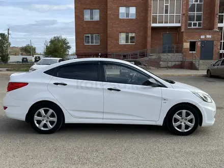 Hyundai Accent 2014 года за 5 100 000 тг. в Актобе – фото 3