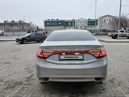 Hyundai Grandeur 2013 года за 8 000 000 тг. в Костанай – фото 6