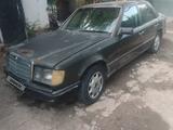 Mercedes-Benz E 300 1987 годаfor500 000 тг. в Алматы