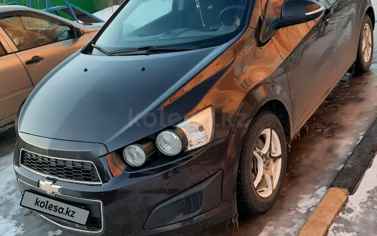 Chevrolet Aveo 2015 года за 4 500 000 тг. в Уральск