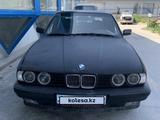 BMW 520 1992 года за 1 800 000 тг. в Актау – фото 2