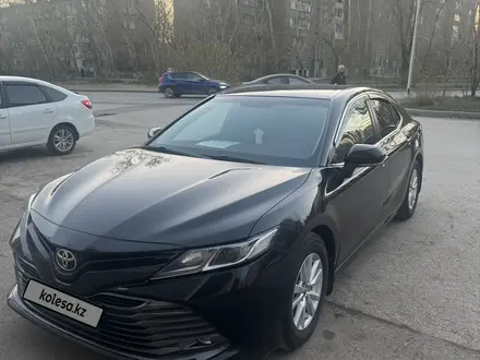 Toyota Camry 2019 года за 11 000 000 тг. в Жезказган