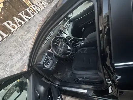Toyota Camry 2019 года за 11 000 000 тг. в Жезказган – фото 7