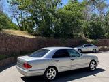Mercedes-Benz E 320 1998 года за 3 800 000 тг. в Тараз – фото 5